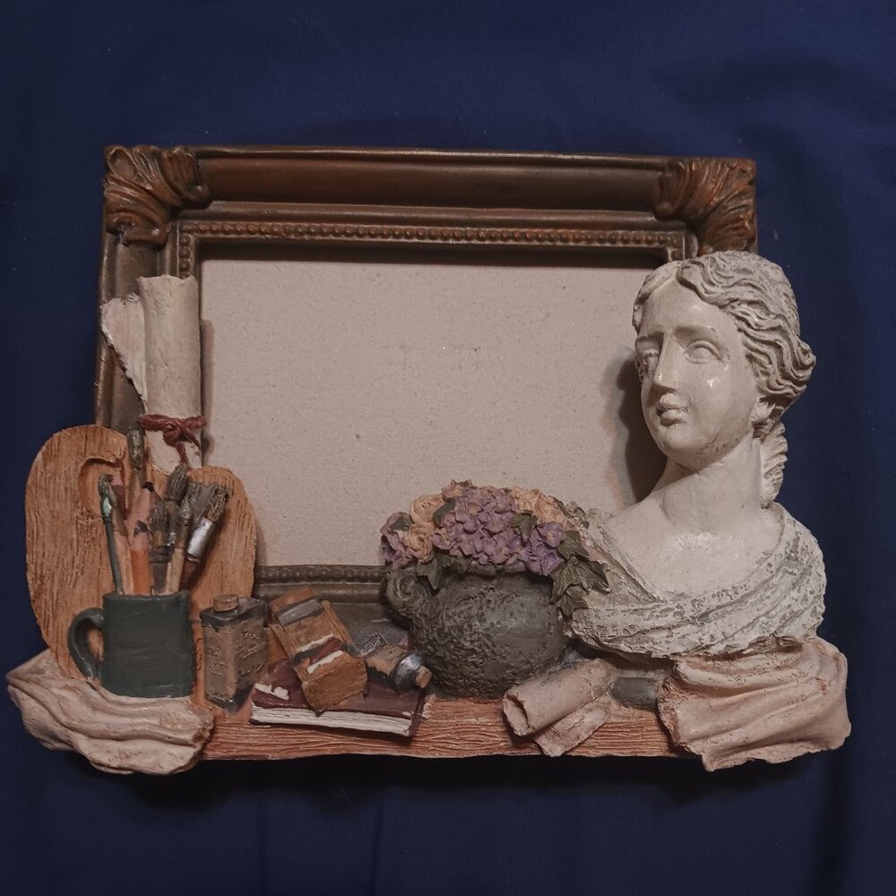 FiGI Graphics Artist Picture Frame